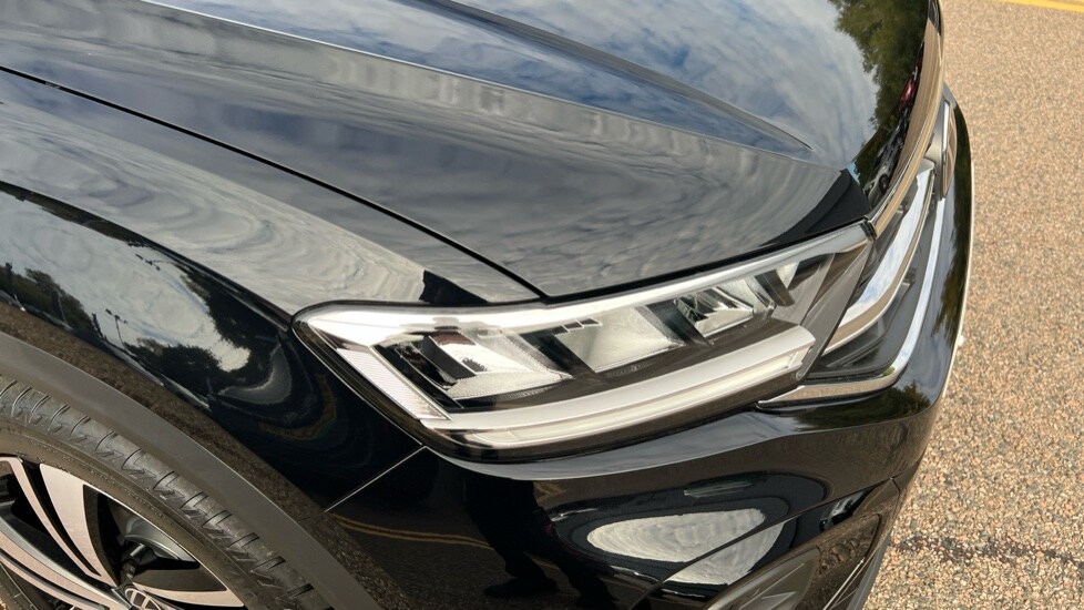 Used Volkswagen T-Roc 2025 for sale - 76328365: Photo 41