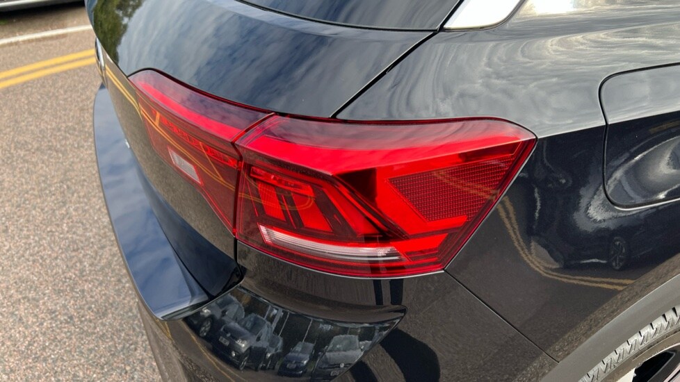 Used Volkswagen T-Roc 2025 for sale - 76328365: Photo 44