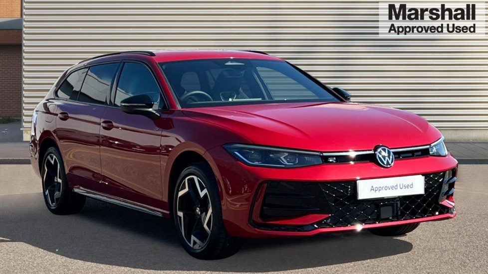 Used Volkswagen Passat 2025 for sale - 76868549: Photo 1