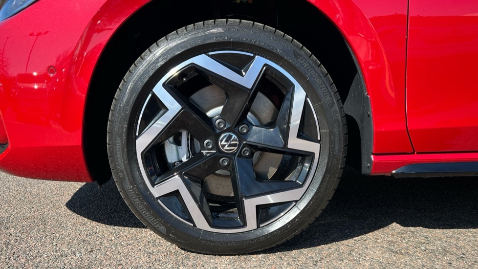 Used Volkswagen Passat 2025 for sale - 76868549: Photo 17