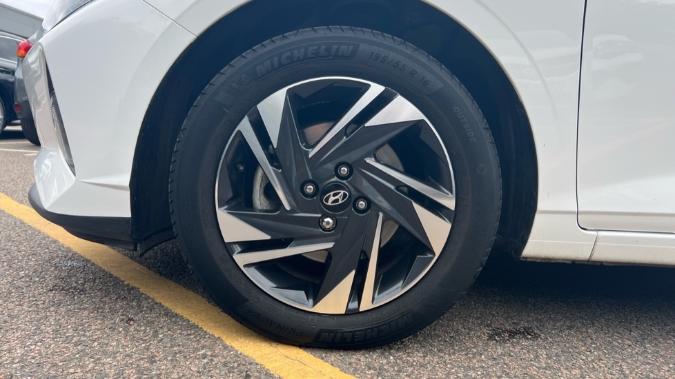 Used Hyundai i20 2023 for sale - 75954814: Photo 17