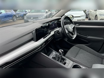 Used Volkswagen Golf 2022 for sale - 76074593: Photo