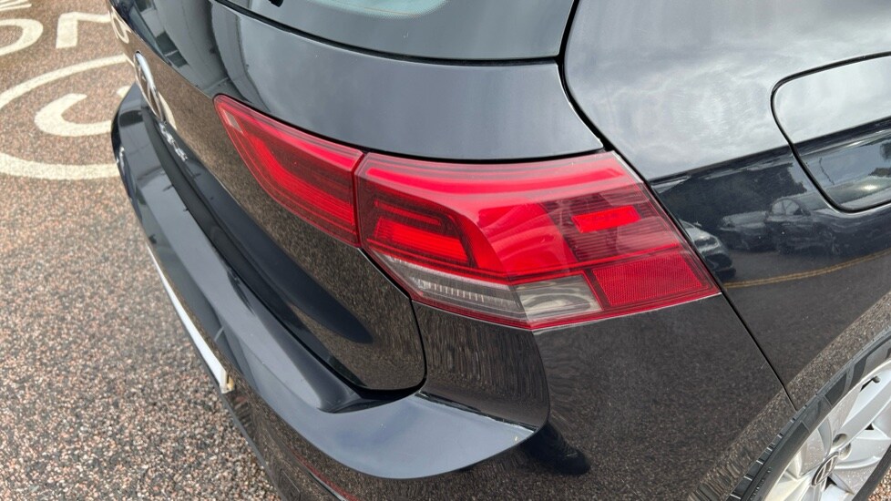 Used Volkswagen Golf 2022 for sale - 76074593: Photo 44