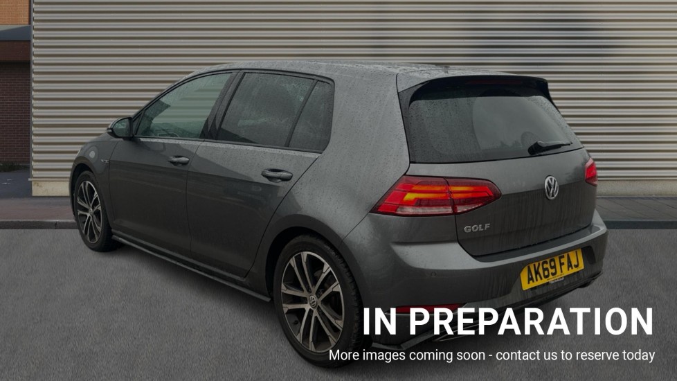 Used Volkswagen Golf 2019 for sale - 77013000: Photo 2