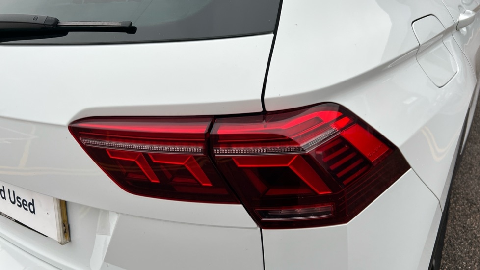 Used Volkswagen Tiguan 2022 for sale - 76872676: Photo 41