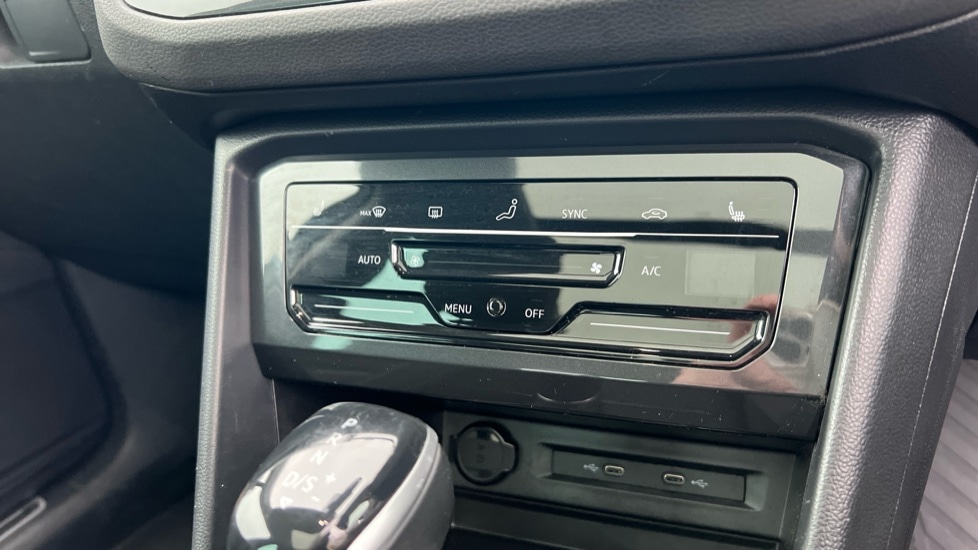 Used Volkswagen Tiguan 2022 for sale - 76872676: Photo 45