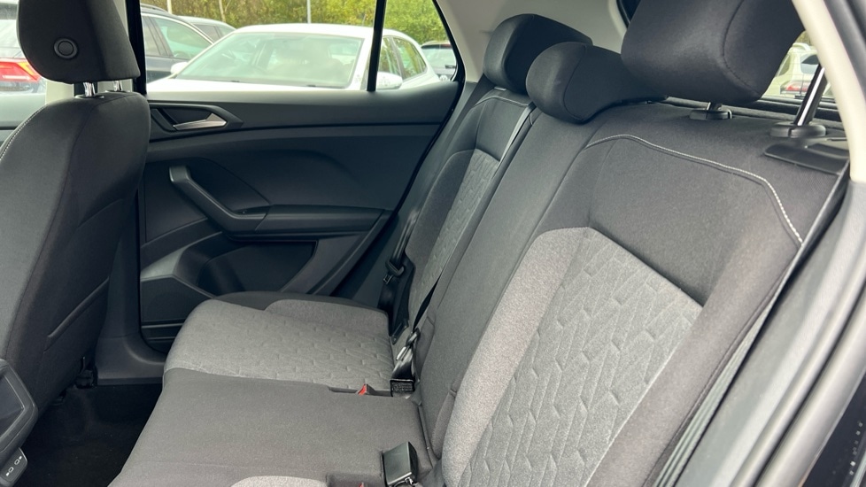 Used Volkswagen T-Cross 2025 for sale - 76873826: Photo 15
