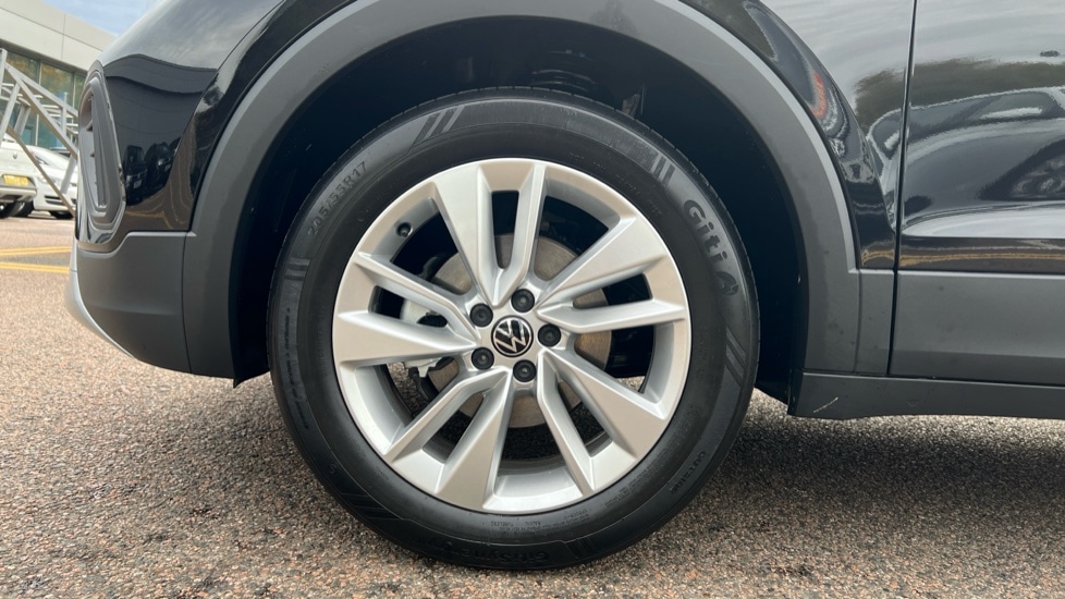 Used Volkswagen T-Cross 2025 for sale - 76873826: Photo 18