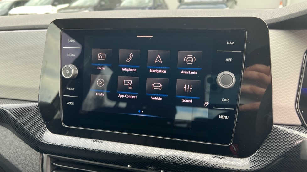 Used Volkswagen T-Cross 2025 for sale - 76873826: Photo 24