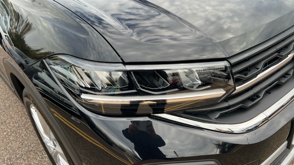 Used Volkswagen T-Cross 2025 for sale - 76873826: Photo 41