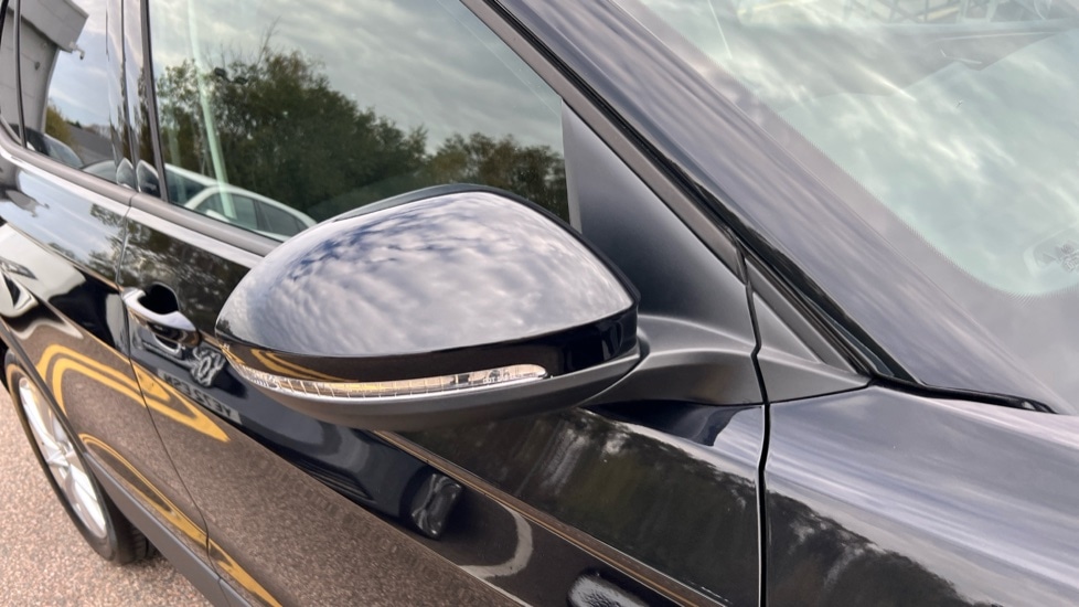 Used Volkswagen T-Cross 2025 for sale - 76873826: Photo 42