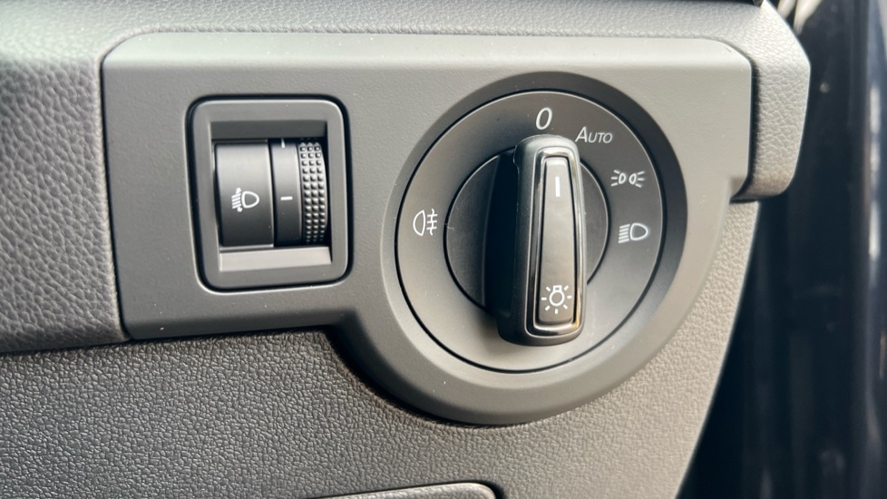 Used Volkswagen T-Cross 2025 for sale - 76873826: Photo 45