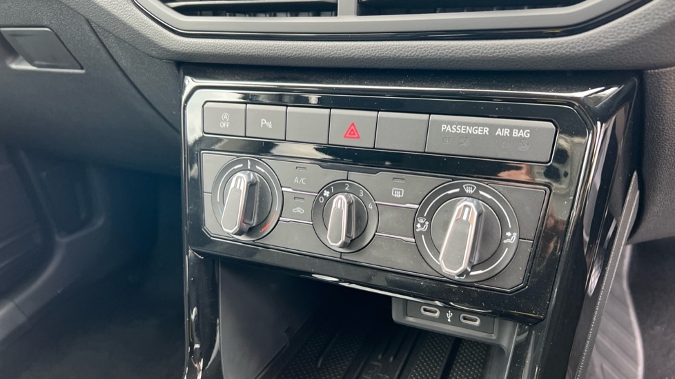 Used Volkswagen T-Cross 2025 for sale - 76873826: Photo 47