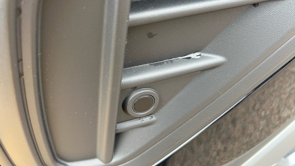 Used Volkswagen T-Cross 2025 for sale - 76873826: Photo 48