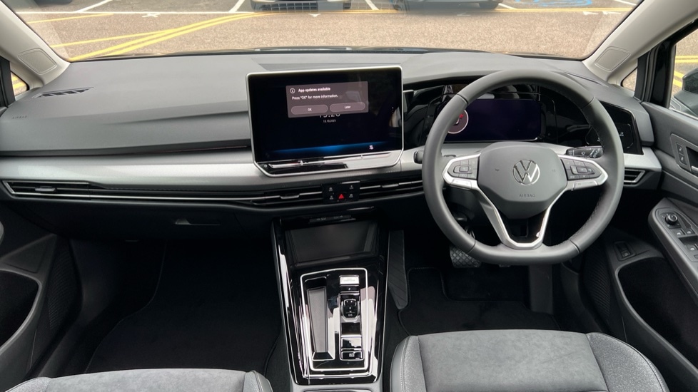 Used Volkswagen Golf 2025 for sale - 76870284: Photo 12