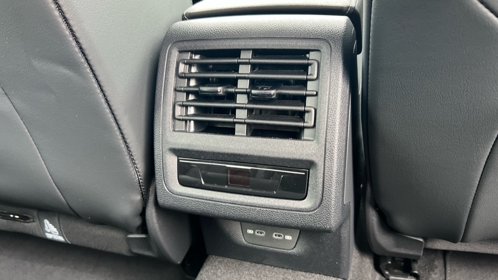 Used Volkswagen Golf 2025 for sale - 76870284: Photo 34