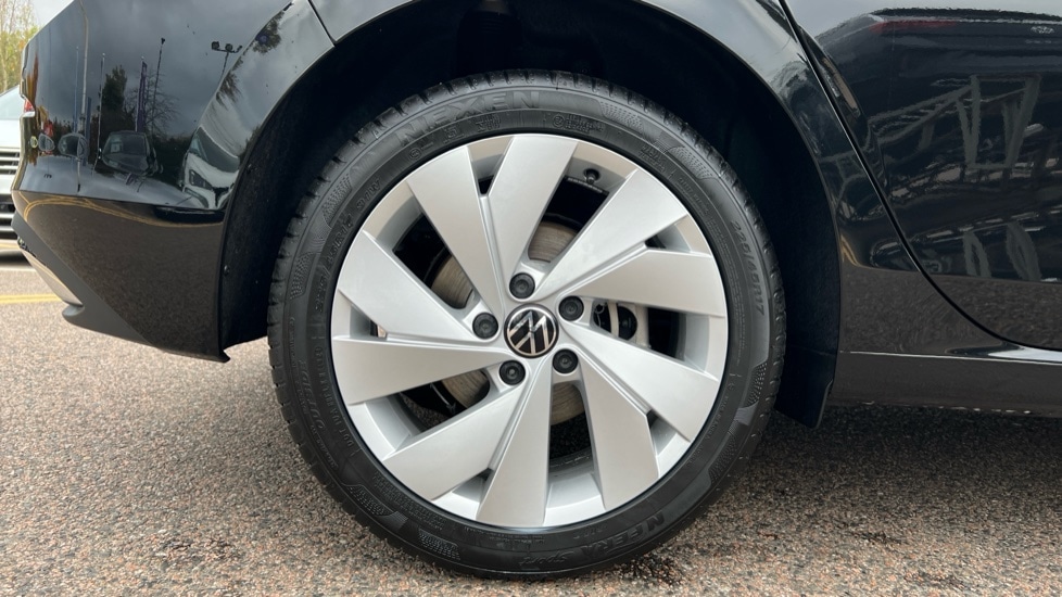 Used Volkswagen Golf 2025 for sale - 76870284: Photo 5