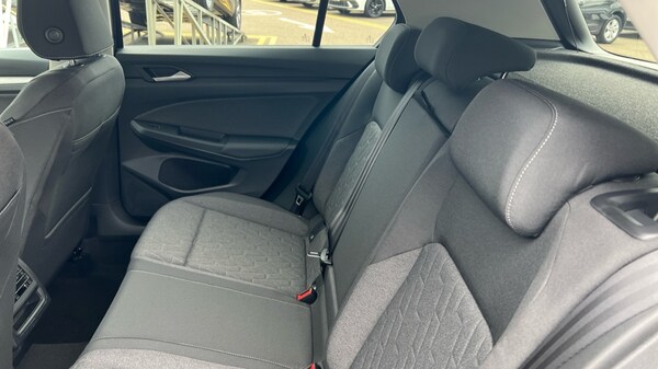 Used Volkswagen Golf 2025 for sale - 76328136: Photo 15