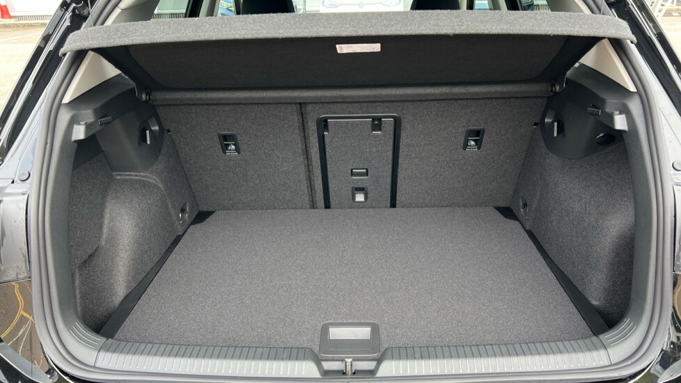 Used Volkswagen Golf 2025 for sale - 76328136: Photo 16