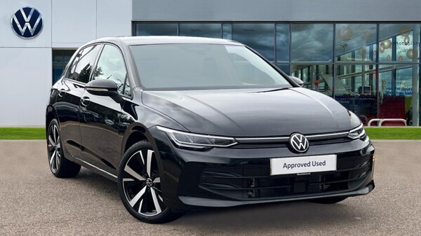 Used Volkswagen Golf 2025 for sale - 76328136: Photo 1