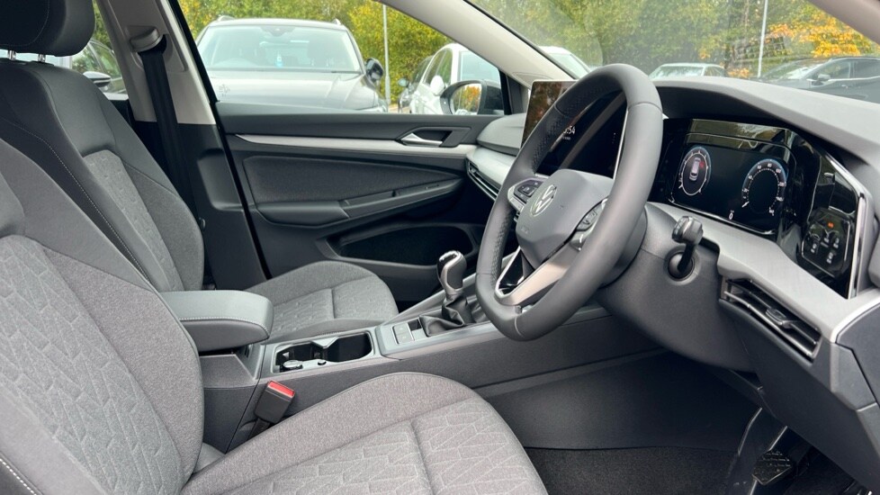 Used Volkswagen Golf 2025 for sale - 76328136: Photo 26