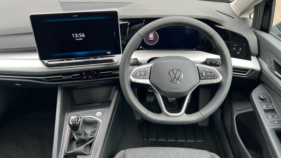 Used Volkswagen Golf 2025 for sale - 76328136: Photo 27