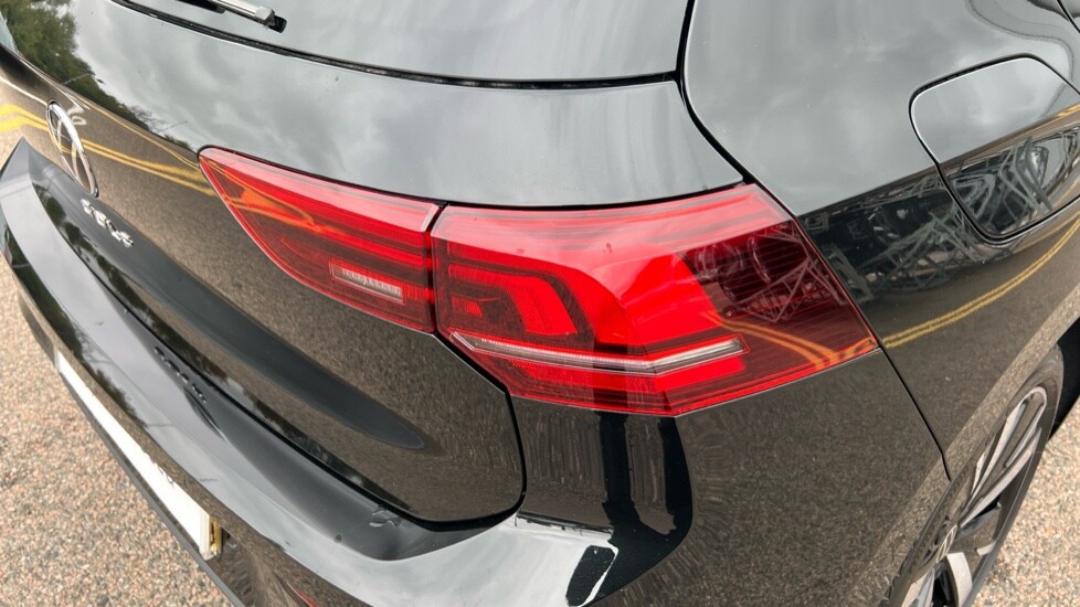 Used Volkswagen Golf 2025 for sale - 76328136: Photo 41