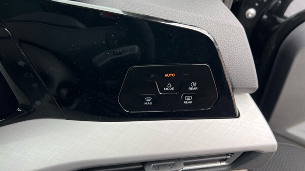 Used Volkswagen Golf 2025 for sale - 76328136: Photo 45