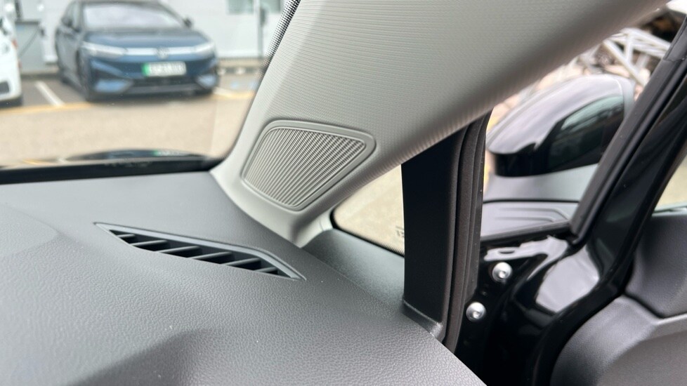 Used Volkswagen Golf 2025 for sale - 76328136: Photo 46