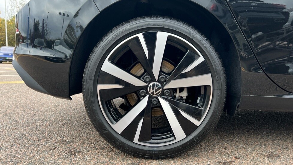 Used Volkswagen Golf 2025 for sale - 76328136: Photo 5