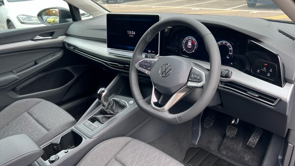Used Volkswagen Golf 2025 for sale - 76328136: Photo 6