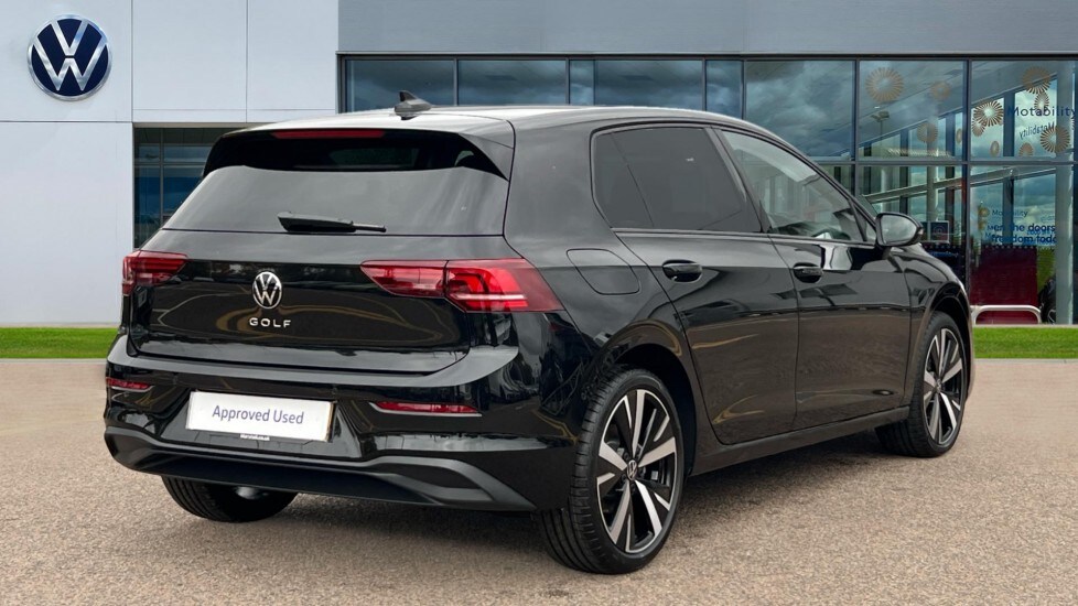 Used Volkswagen Golf 2025 for sale - 76328136: Photo 8