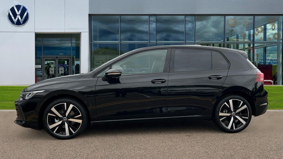 Used Volkswagen Golf 2025 for sale - 76328136: Photo 9