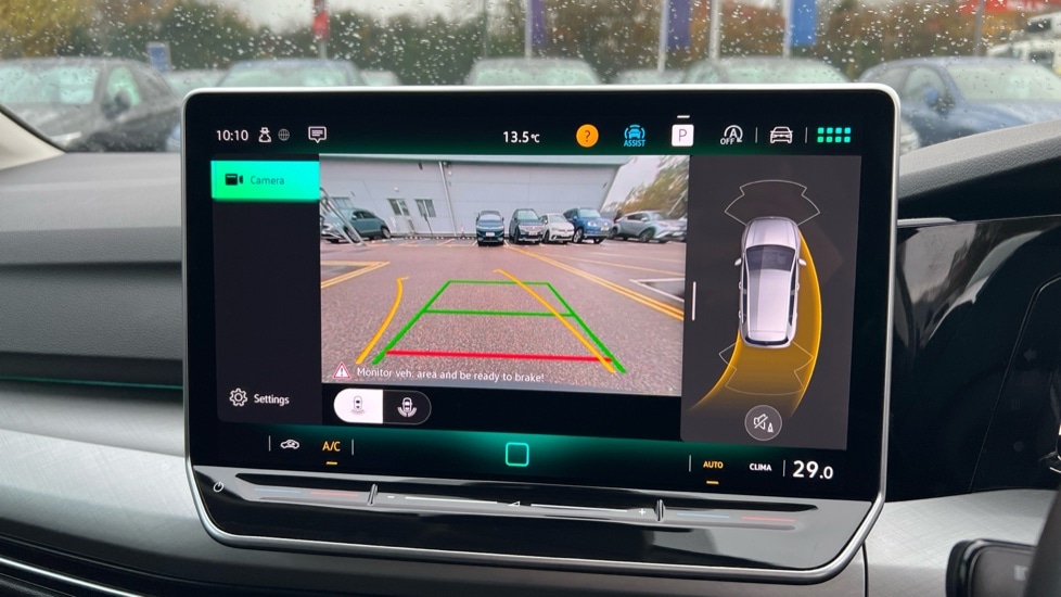 Used Volkswagen Golf 2024 for sale - 76873431: Photo 52