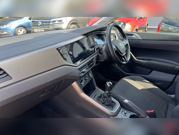 Used Volkswagen Polo 2021 for sale - 75763977: Photo