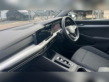 Used Volkswagen Golf 2023 for sale - 76575095: Photo