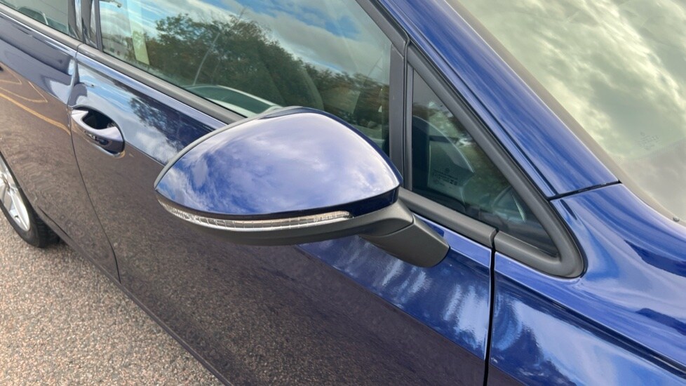 Used Volkswagen Golf 2023 for sale - 76575095: Photo 42