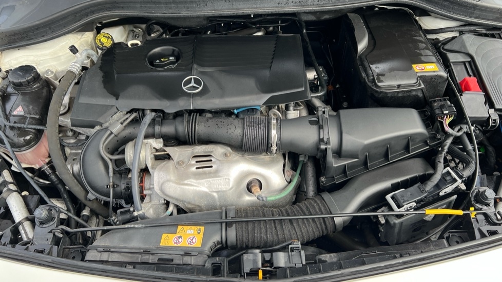 Used Mercedes-Benz B Class 2015 for sale - 76420412: Photo 16