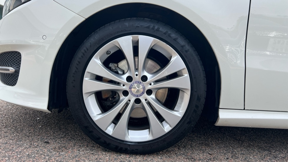 Used Mercedes-Benz B Class 2015 for sale - 76420412: Photo 17