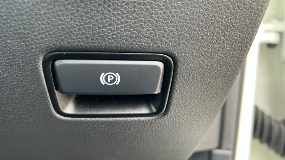 Used Mercedes-Benz B Class 2015 for sale - 76420412: Photo 43