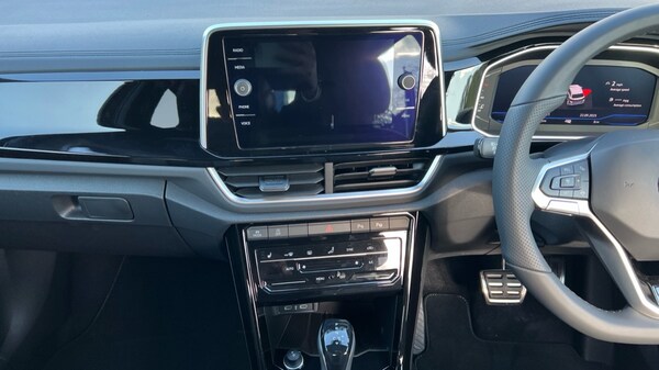 Used Volkswagen T-Roc 2025 for sale - 76328390: Photo 13