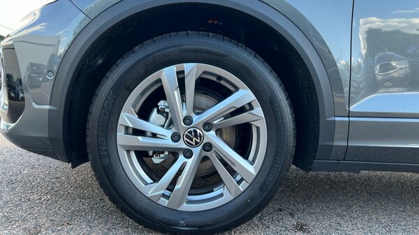 Used Volkswagen T-Roc 2025 for sale - 76328390: Photo 18