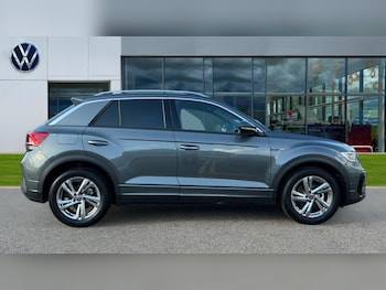 Used Volkswagen T-Roc 2025 for sale - 76328390: Photo 4