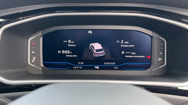 Used Volkswagen T-Roc 2025 for sale - 76328213: Photo 14