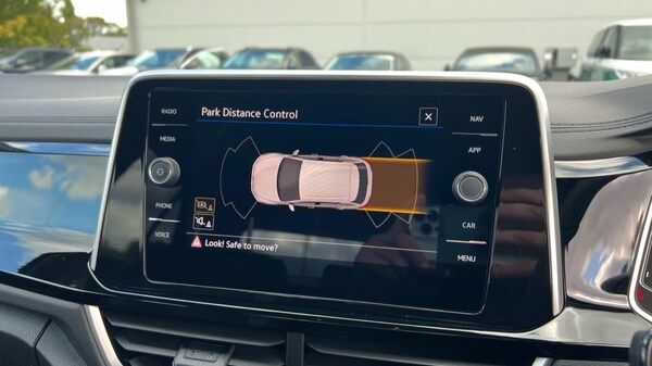 Used Volkswagen T-Roc 2025 for sale - 76328213: Photo 22