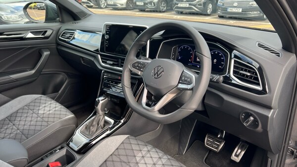 Used Volkswagen T-Roc 2025 for sale - 76328213: Photo 6