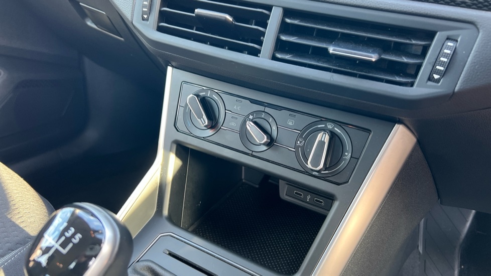 Used Volkswagen Polo 2022 for sale - 76684099: Photo 46