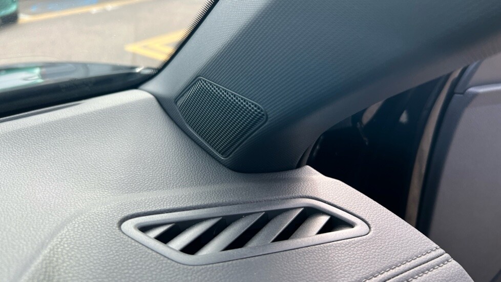 Used Volkswagen T-Roc 2025 for sale - 76870304: Photo 46