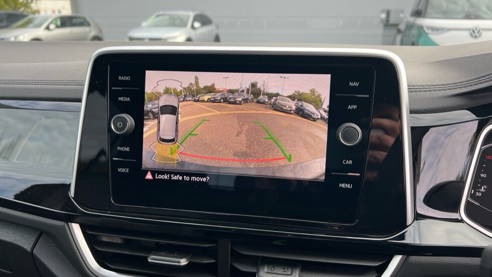 Used Volkswagen T-Roc 2025 for sale - 76870304: Photo 48