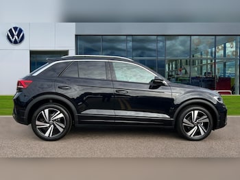 Used Volkswagen T-Roc 2025 for sale - 76870304: Photo